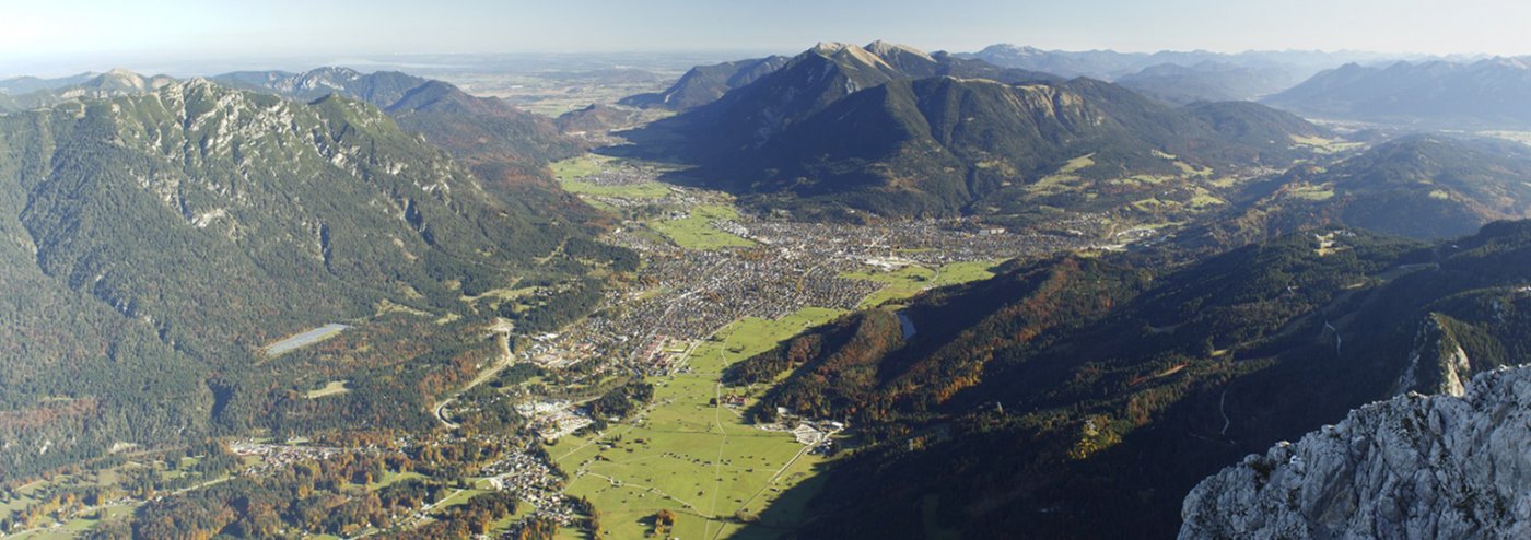 Mountain scenery 